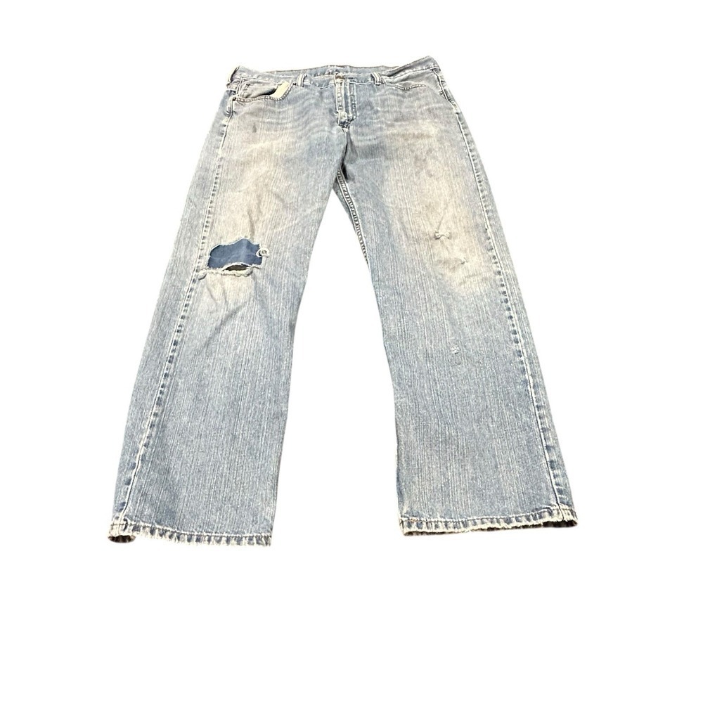 Levis 562 Jeans Mens 36x30 Distressed Light Wash 100% Cotton Loose Straight Fit
